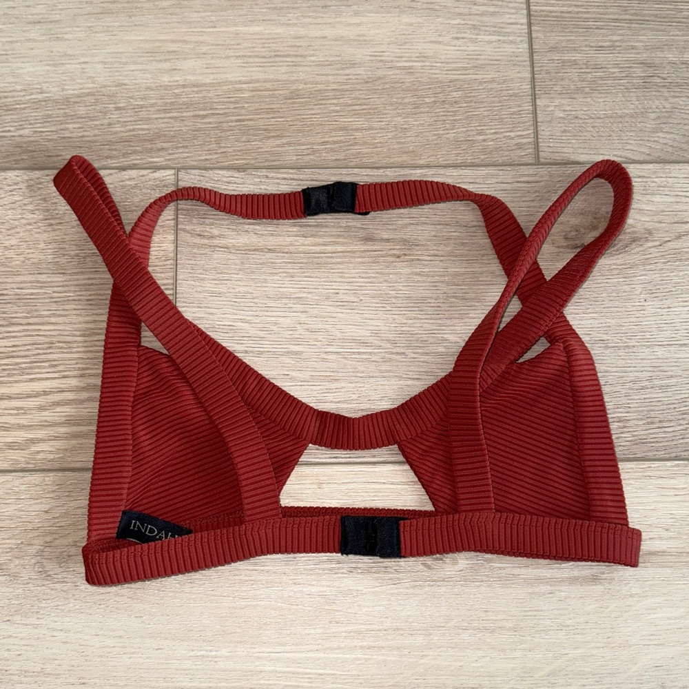 Indah Ribbed Bikini - Picture 4 of 10